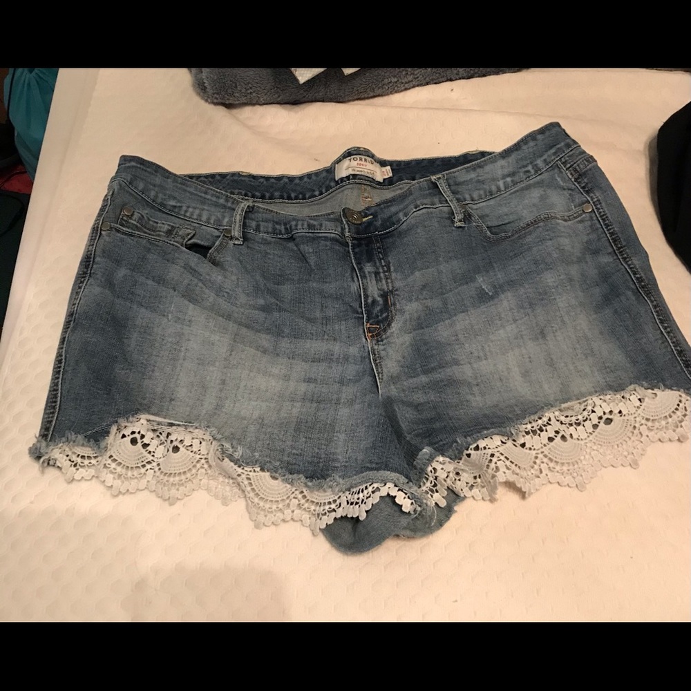 Torrid cutoff jean short, lace trim